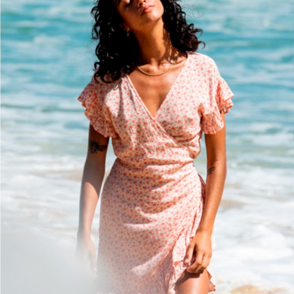 Billabong Wrap and Woven Dress 🏝️